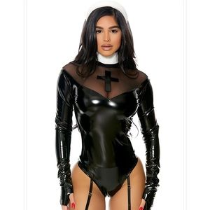Halloween costume holy nun M/L